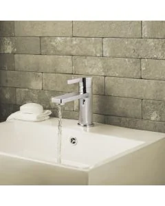 Hugo Single Lever Basin Mixer Chrome