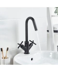 Cruzar Basin Mixer with Clicker Waste Matt Black