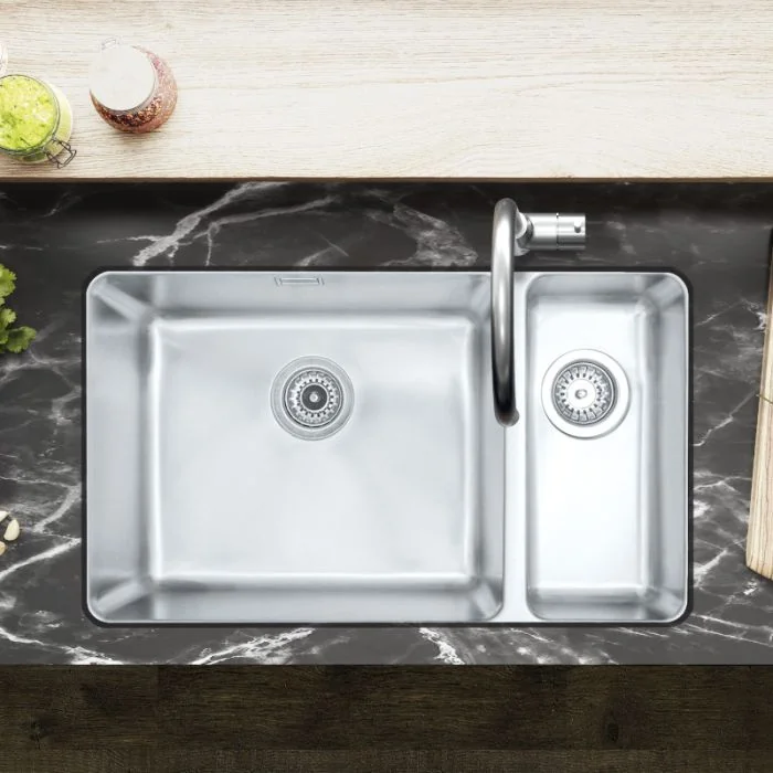 Salsa SA74L Undermount 1.5 Bowl Sink Stainless Steel