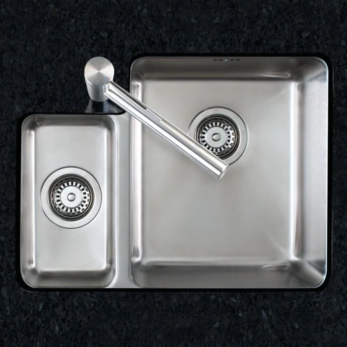 Salsa SA53R Undermount 1.5 Bowl Sink Stainless Steel